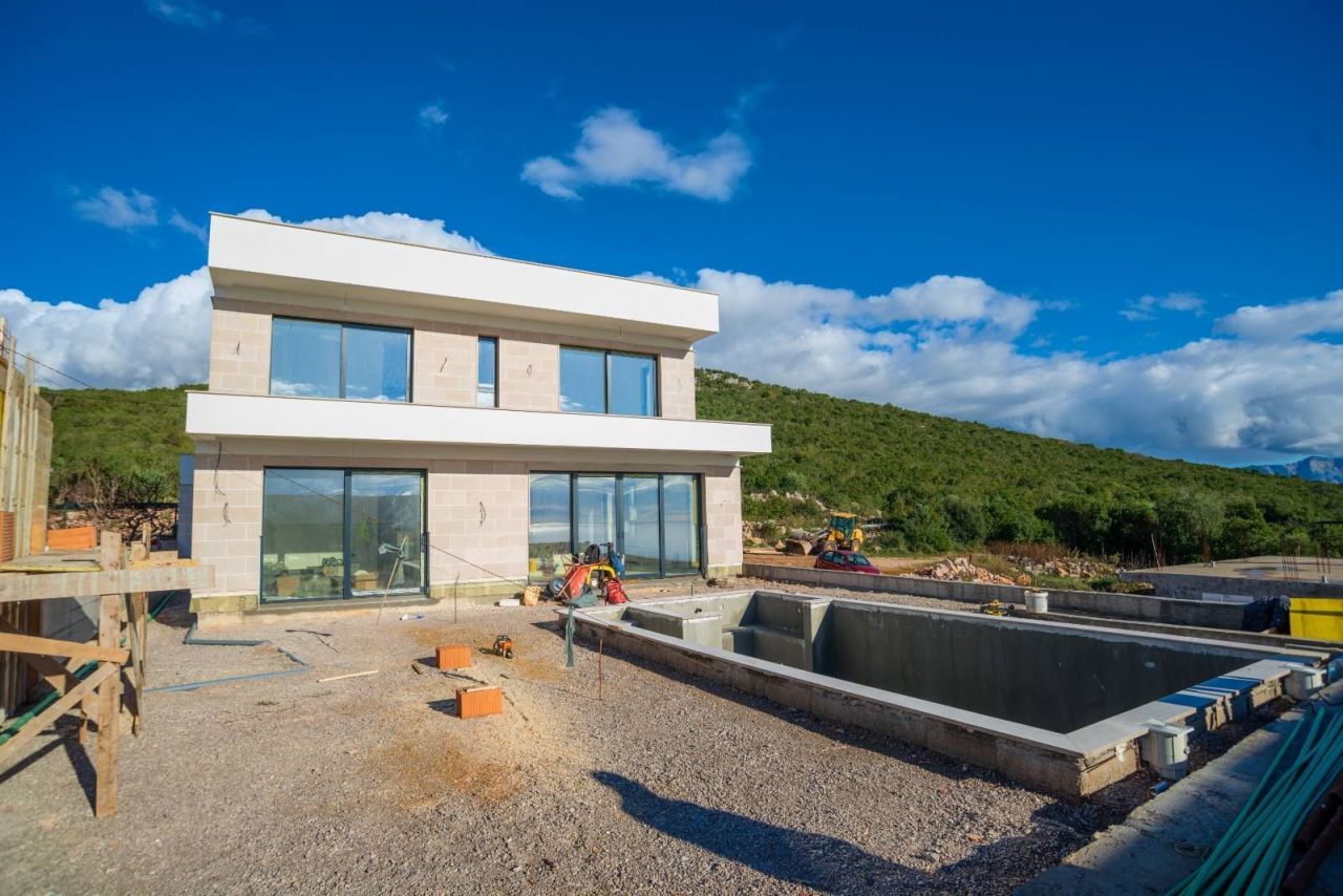 Villa in Kotor, Montenegro, 250 m² - Foto 1