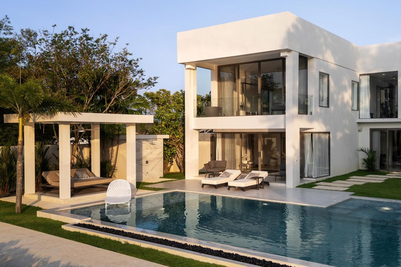 Villa in Bang Tao, Thailand, 1 040 m² - Foto 1