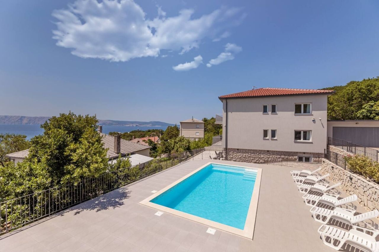 Villa à Novi Vinodolski, Croatie, 250 m² - image 5