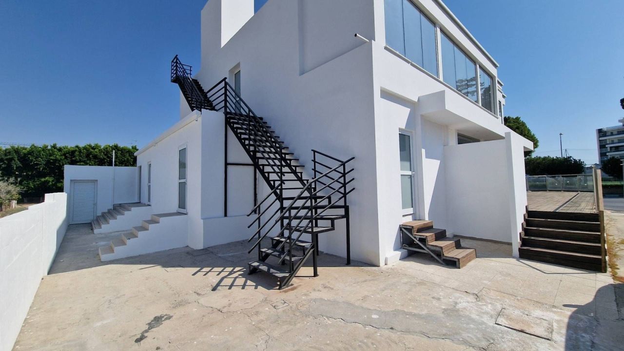 Proprietà commerciale a Limassol, Cipro, 450 m² - foto 4