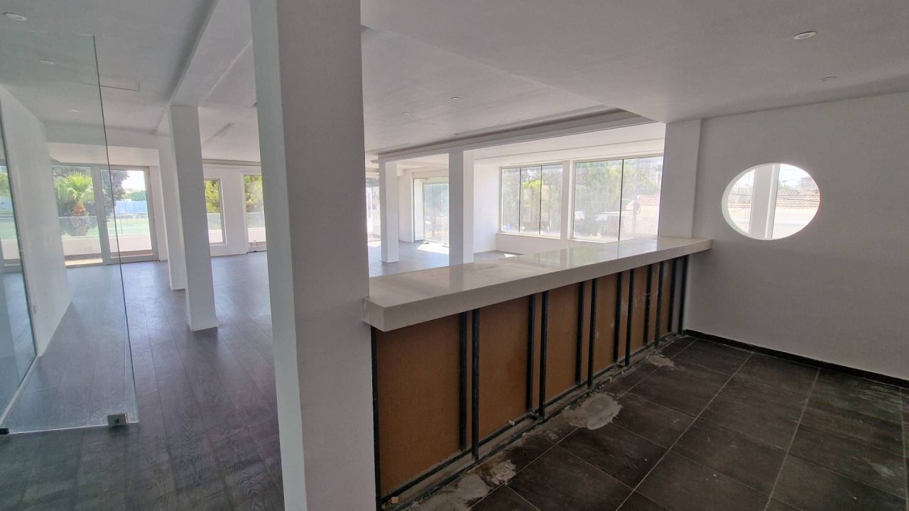 Proprietà commerciale a Limassol, Cipro, 450 m² - foto 13