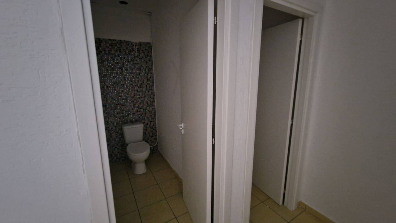 Proprietà commerciale a Limassol, Cipro, 450 m² - foto 18