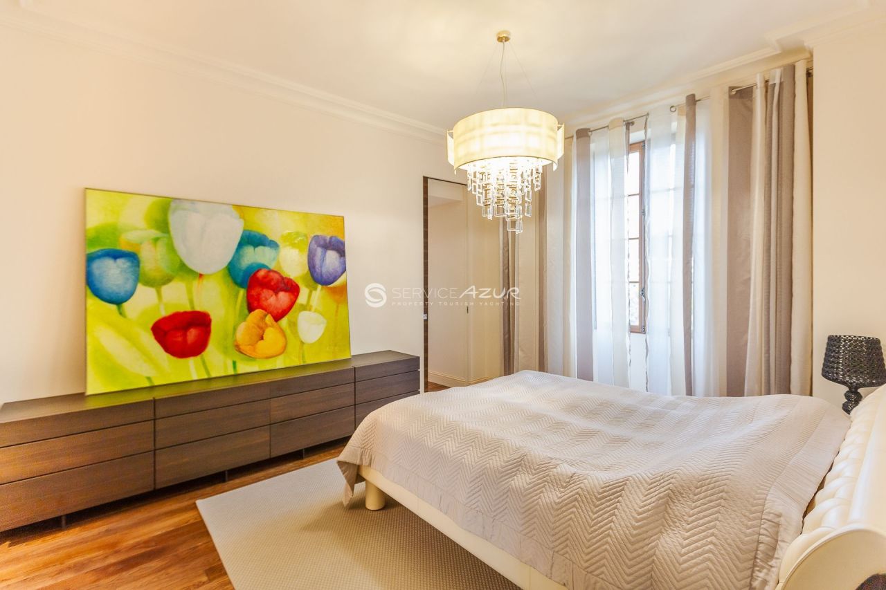 Apartment in Cannes, France, 110 m² - picture 6