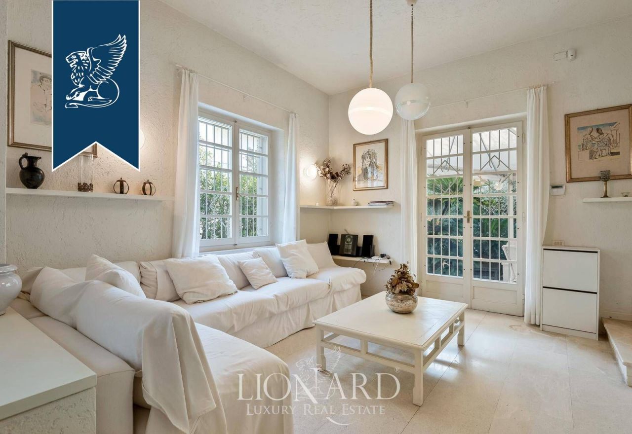 Villa in Forte dei Marmi, Italien, 150 m² - Foto 2