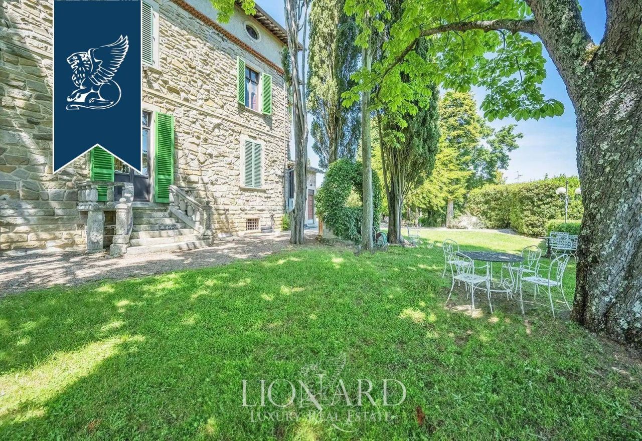 Villa ad Arezzo, Italia, 550 m² - foto 4