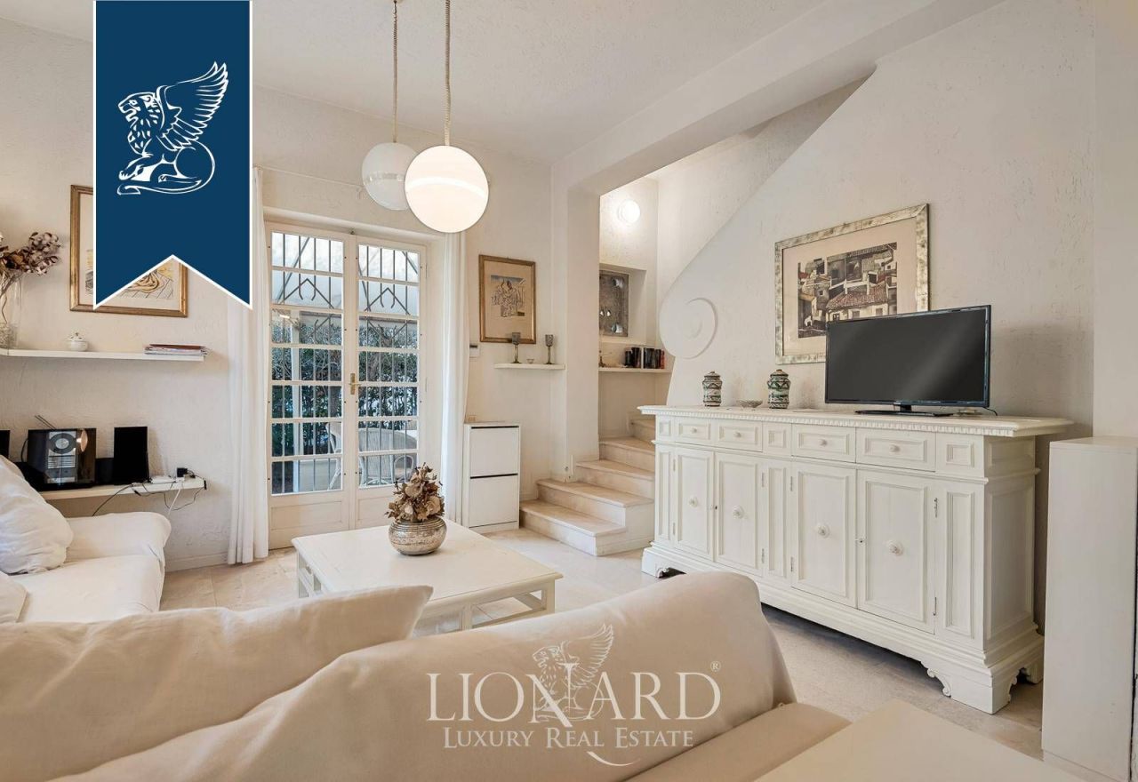 Villa in Forte dei Marmi, Italien, 150 m² - Foto 4