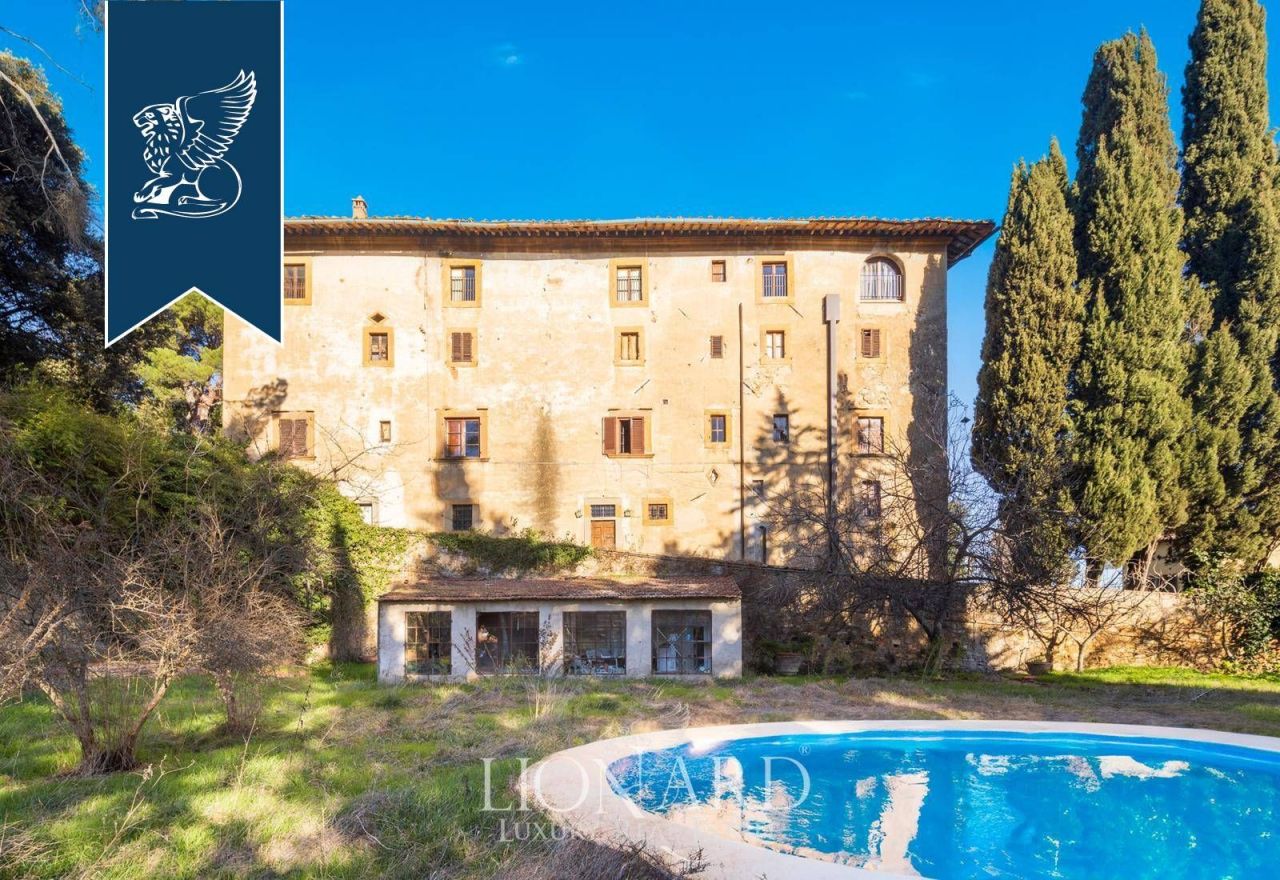 Castillo en Florencia, Italia, 2 500 m² - imagen 5