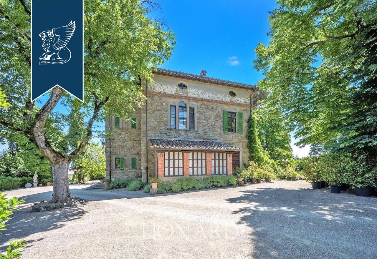 Villa ad Arezzo, Italia, 550 m² - foto 5