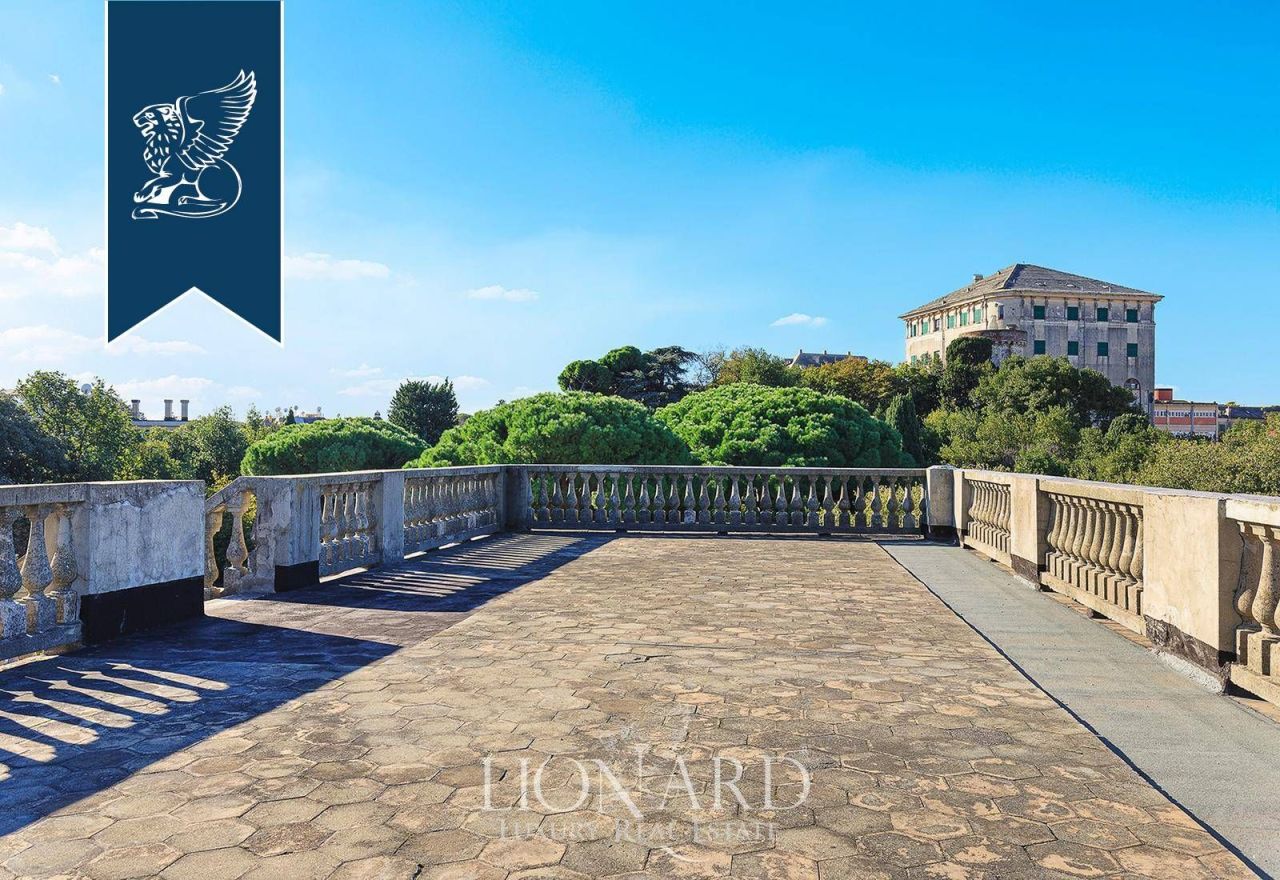 Villa a Genova, Italia, 2 700 m² - foto 5