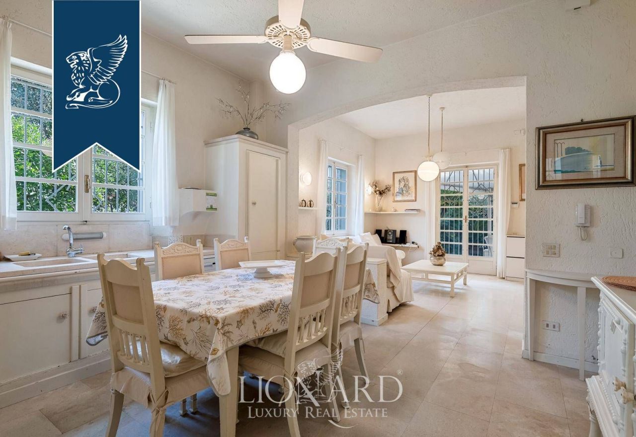 Villa in Forte dei Marmi, Italien, 150 m² - Foto 6