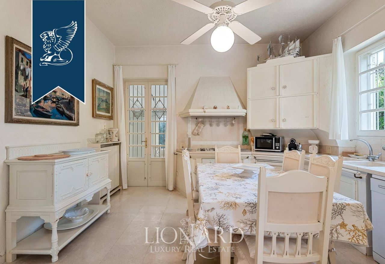 Villa in Forte dei Marmi, Italien, 150 m² - Foto 7