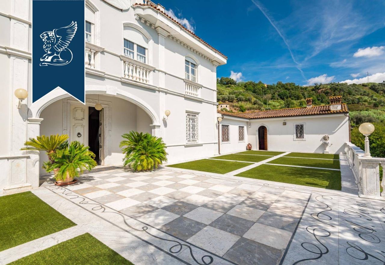 Villa a Massa, Italia, 2 472 m² - foto 8