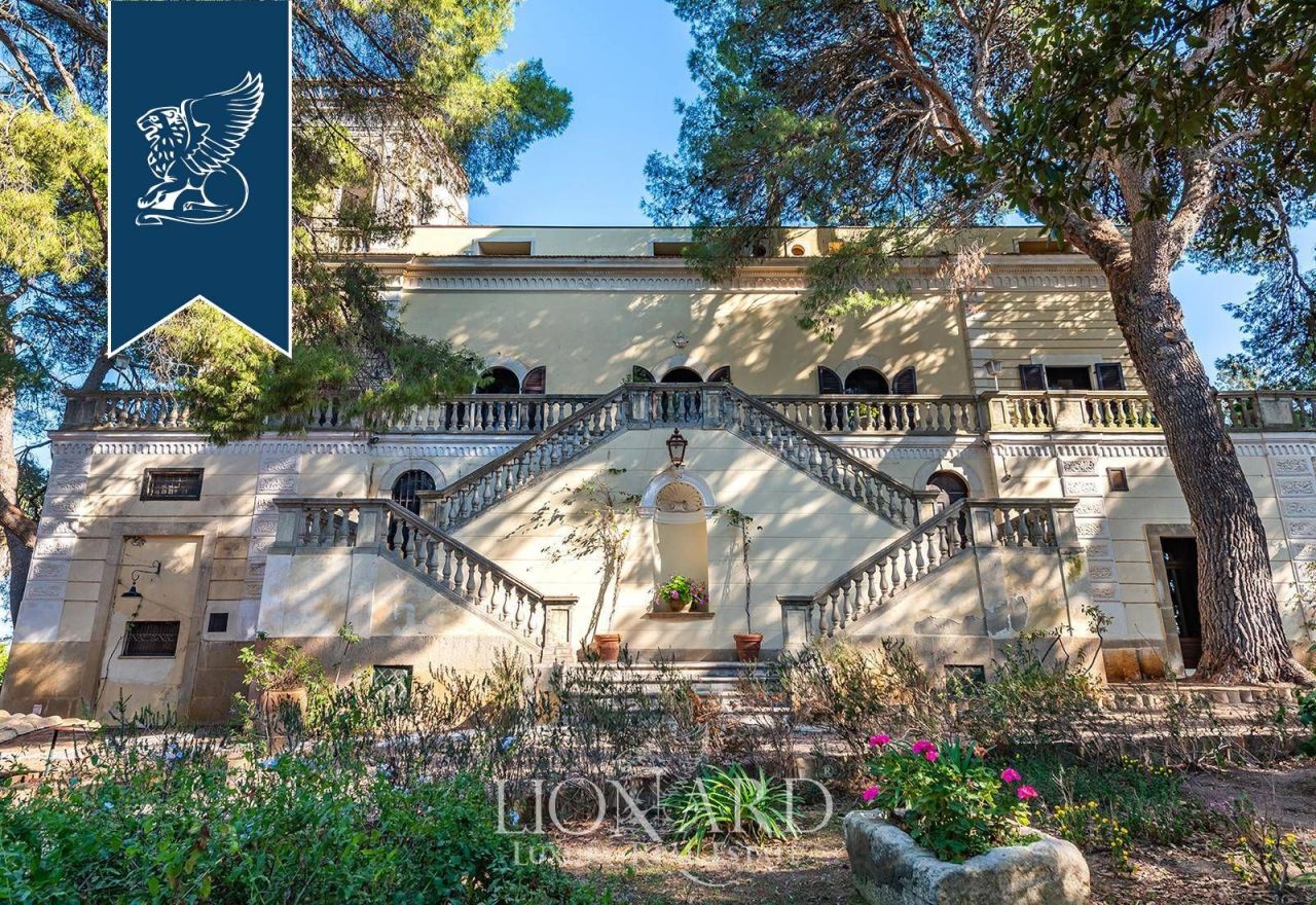 Villa a Bari, Italia, 2 200 m² - foto 8