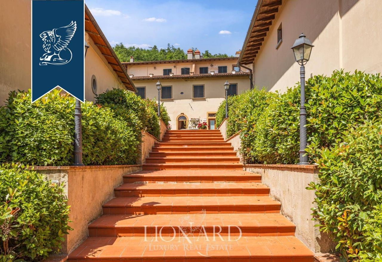 Villa a Firenze, Italia, 4 100 m² - foto 9