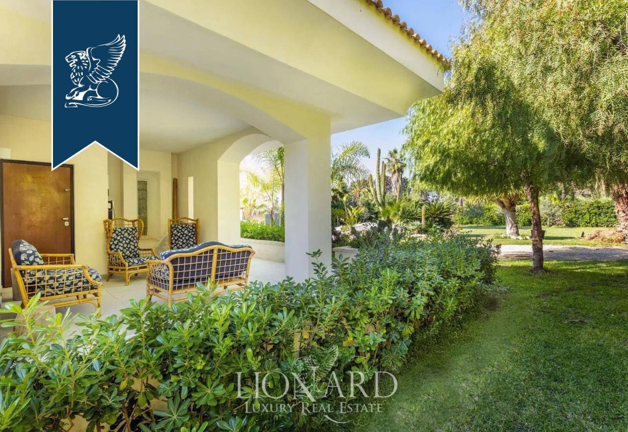 Villa en Siracusa, Italia, 253 m² - imagen 9