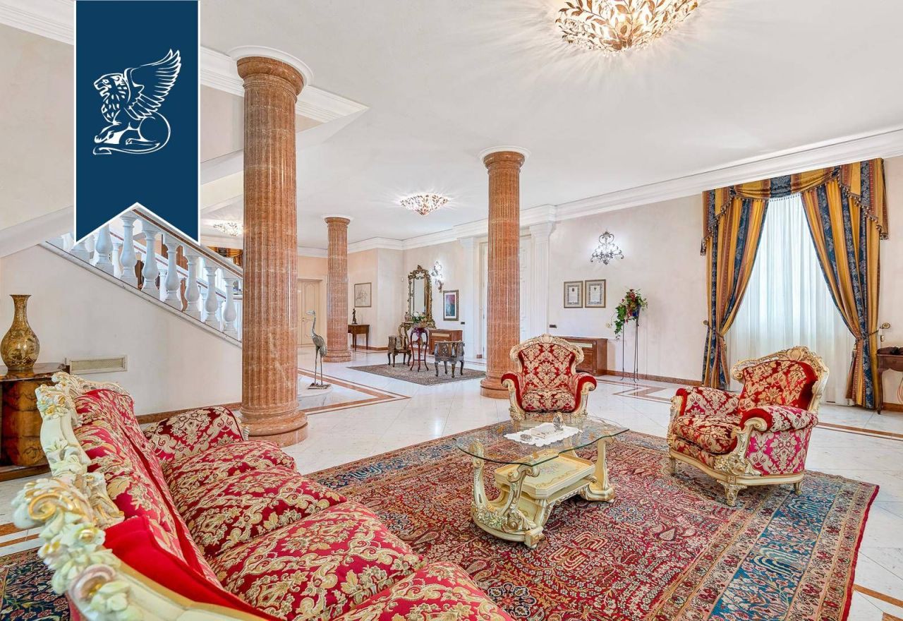 Villa a Massa, Italia, 2 472 m² - foto 10