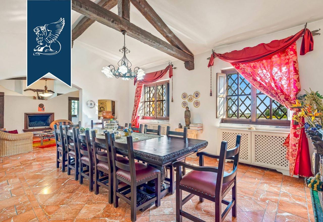 Villa a Massa, Italia, 2 472 m² - foto 15