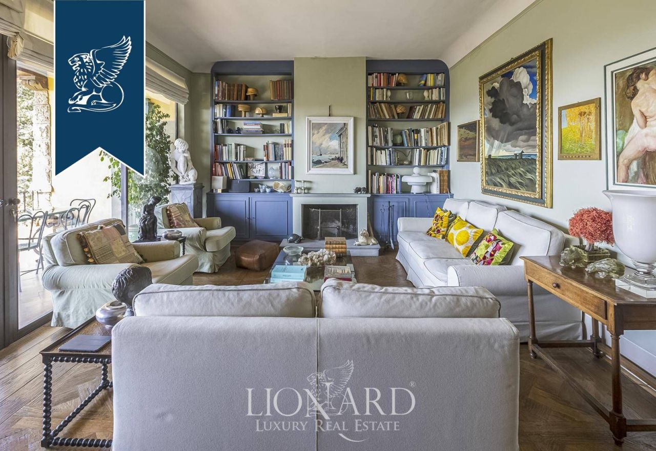 Villa a Firenze, Italia, 1 200 m² - foto 16