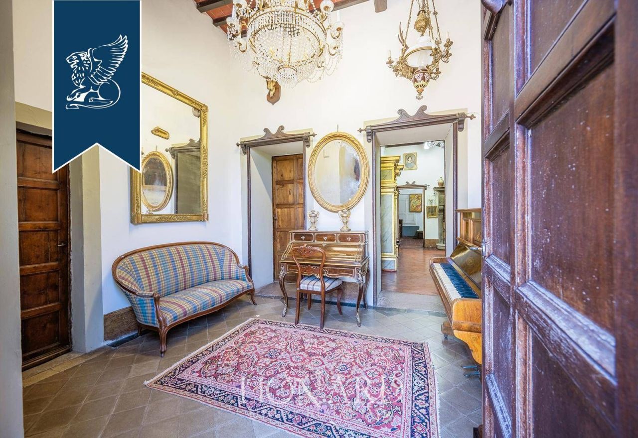 Villa ad Arezzo, Italia, 550 m² - foto 17