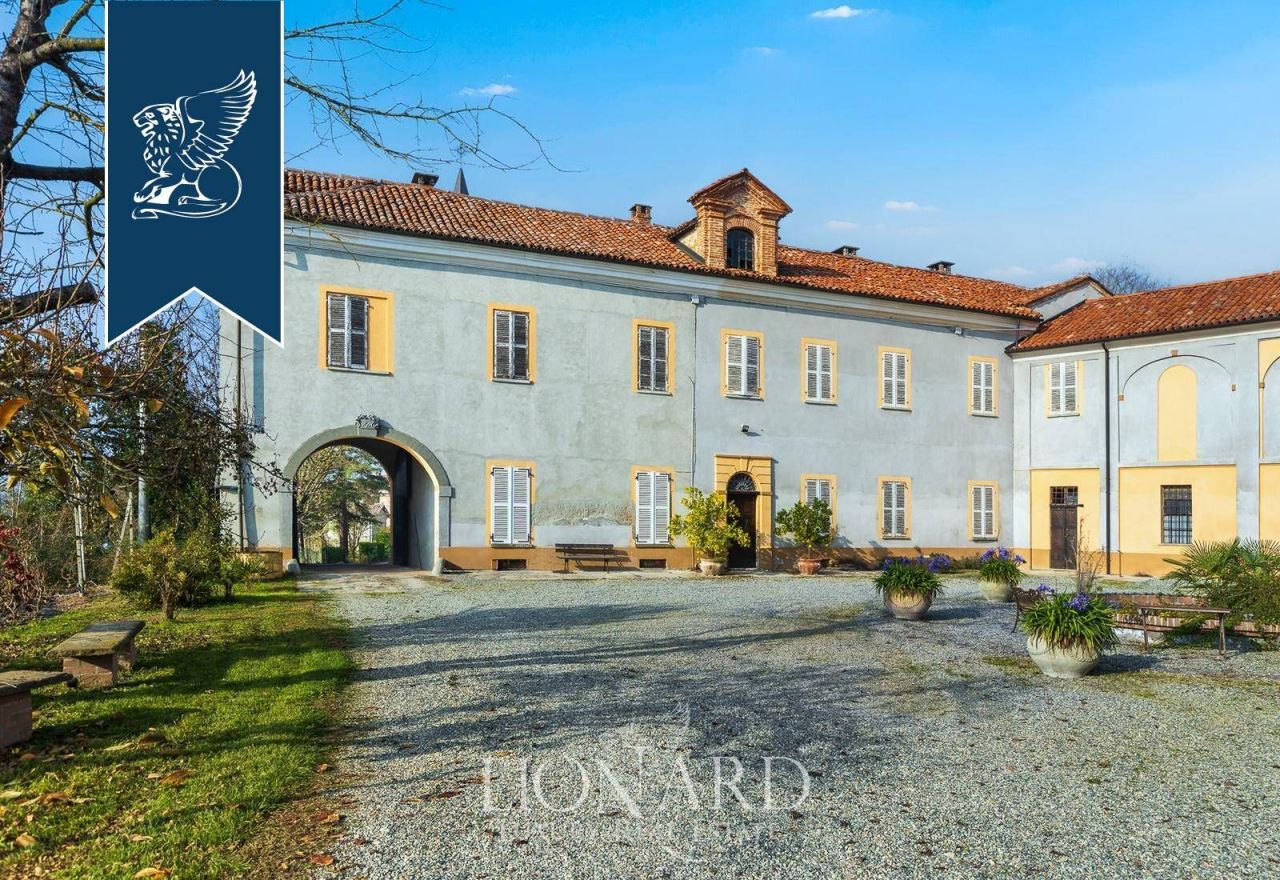Schloß in Asti, Italien, 1 690 m² - Foto 18