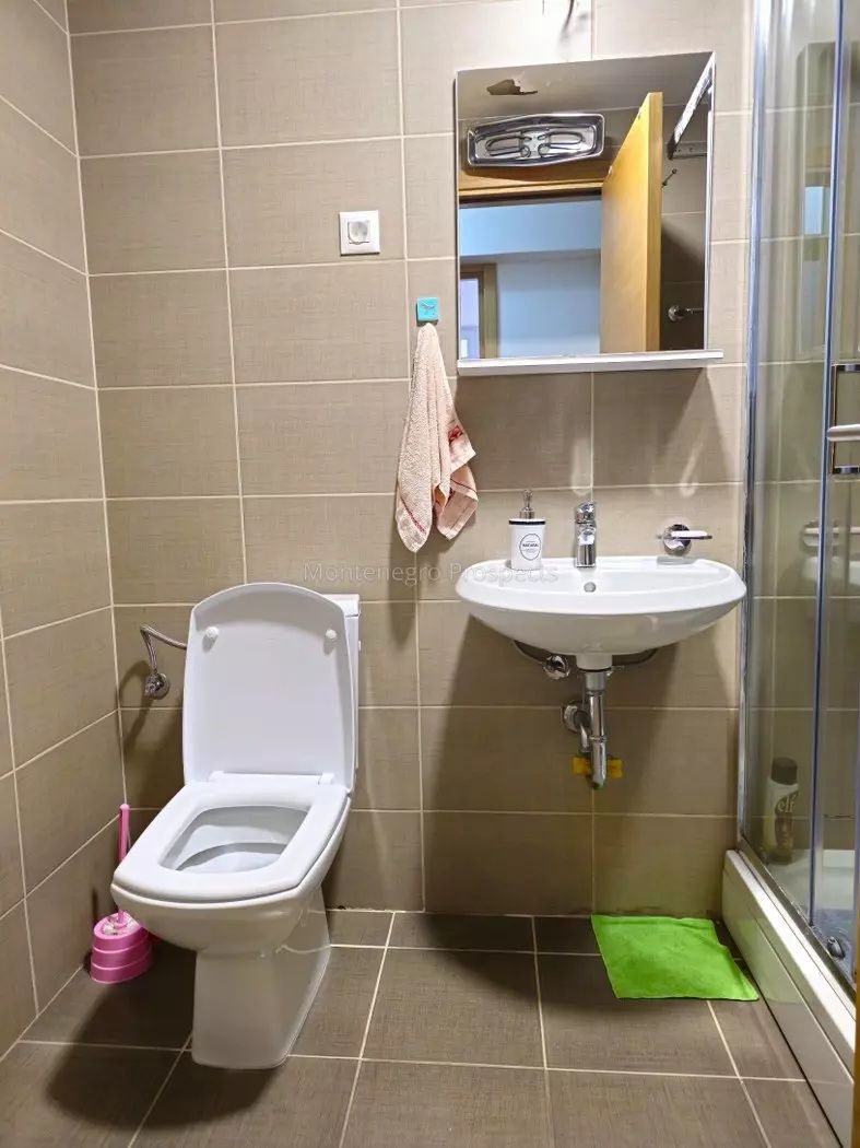 Apartment in Budva, Montenegro, 67 m² - picture 8