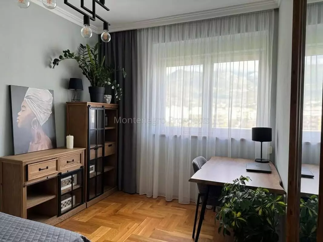 Piso en el Bar, Montenegro, 107 m² - imagen 2