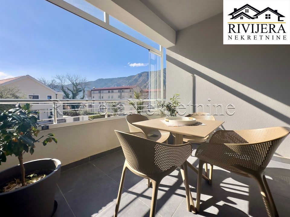 Flat in Kotor, Montenegro, 72 m² - picture 3