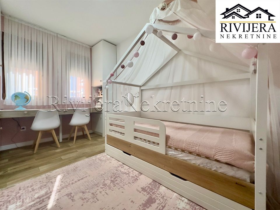 Flat in Kotor, Montenegro, 72 m² - picture 11