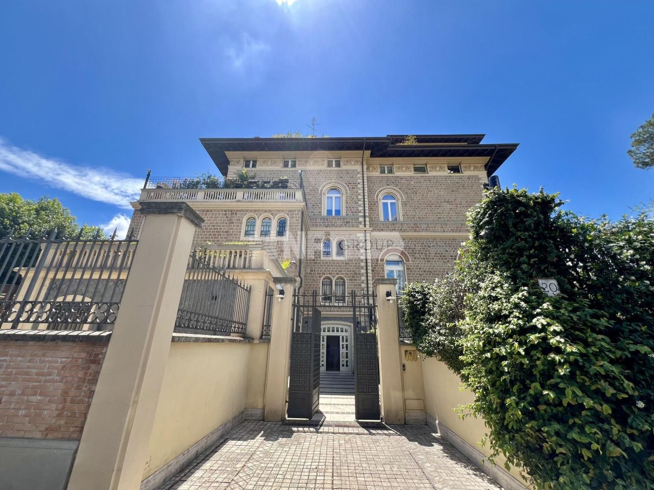 Penthouse à Rome, Italie, 350 m² - image 1