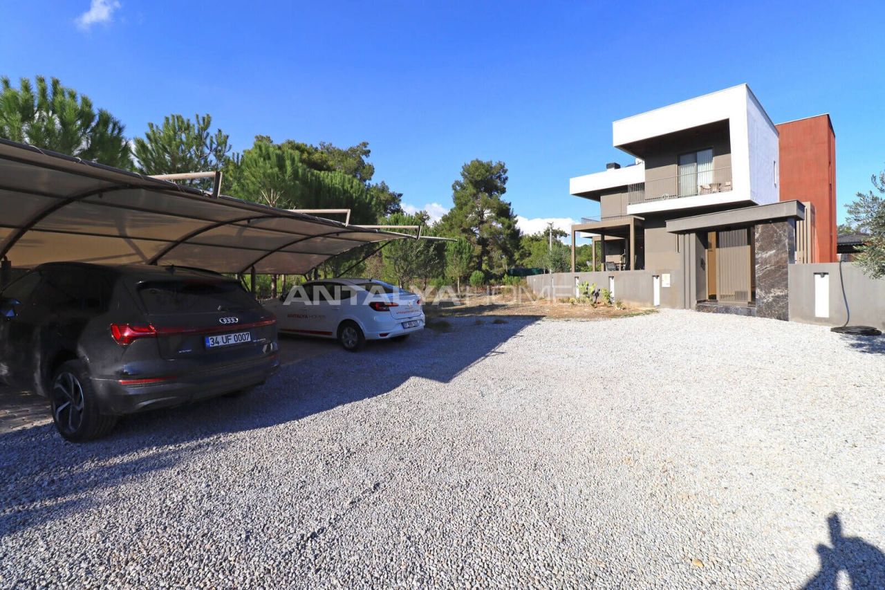 Villa in Antalya, Turkey, 250 m² - picture 1