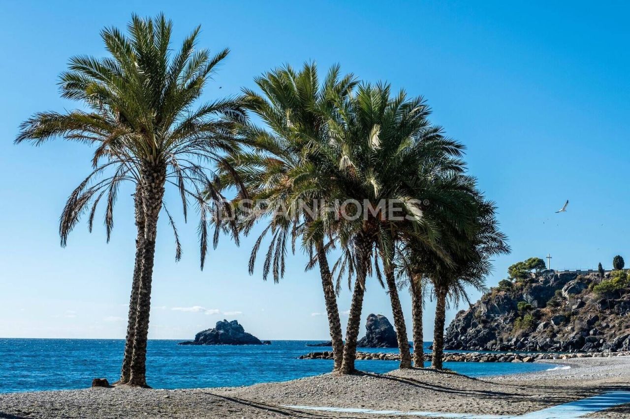 Villa Almuñécar, Spanien, 194 m² - Foto 1