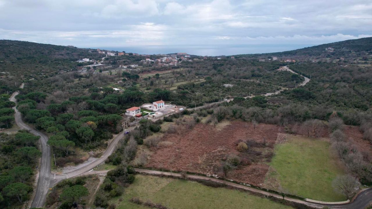 Terreno Zagora, Montenegro, 950 m² - imagen 1