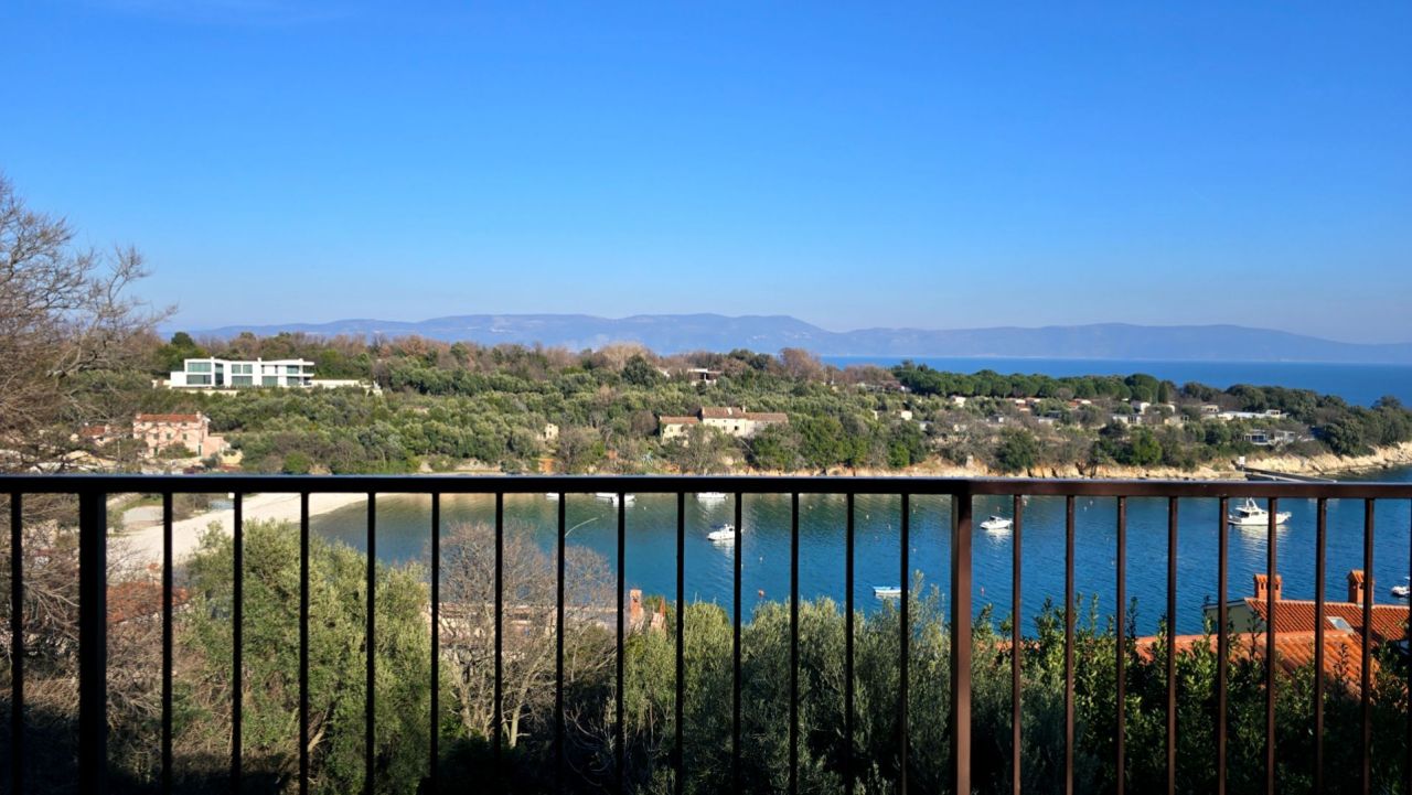 Hotel Rabac, Labin, Croatia, 260 m² - picture 1