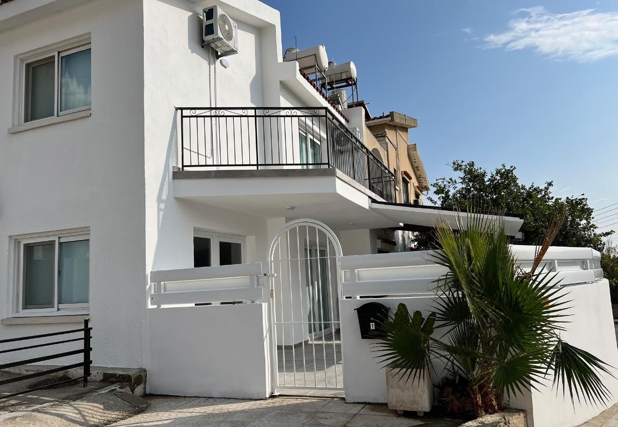 Maison à Larnaca, Chypre, 140 m² - image 1