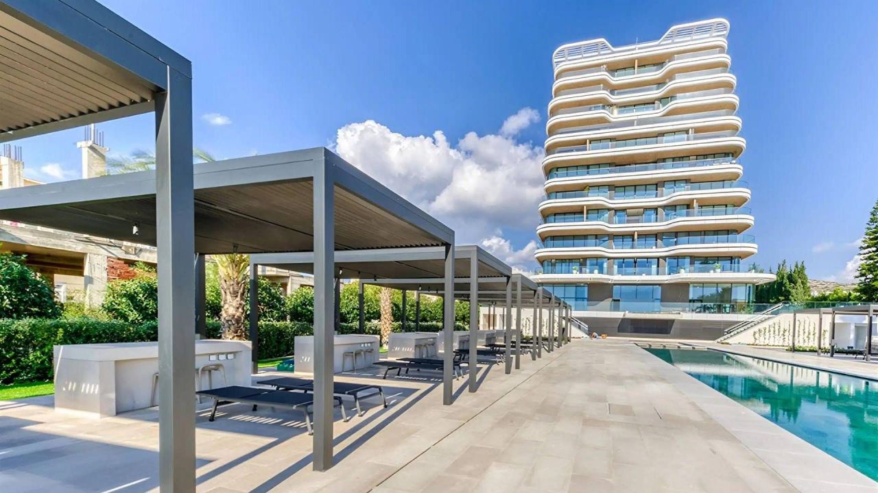 Piso en Parekklisia, Chipre, 145 m² - imagen 1