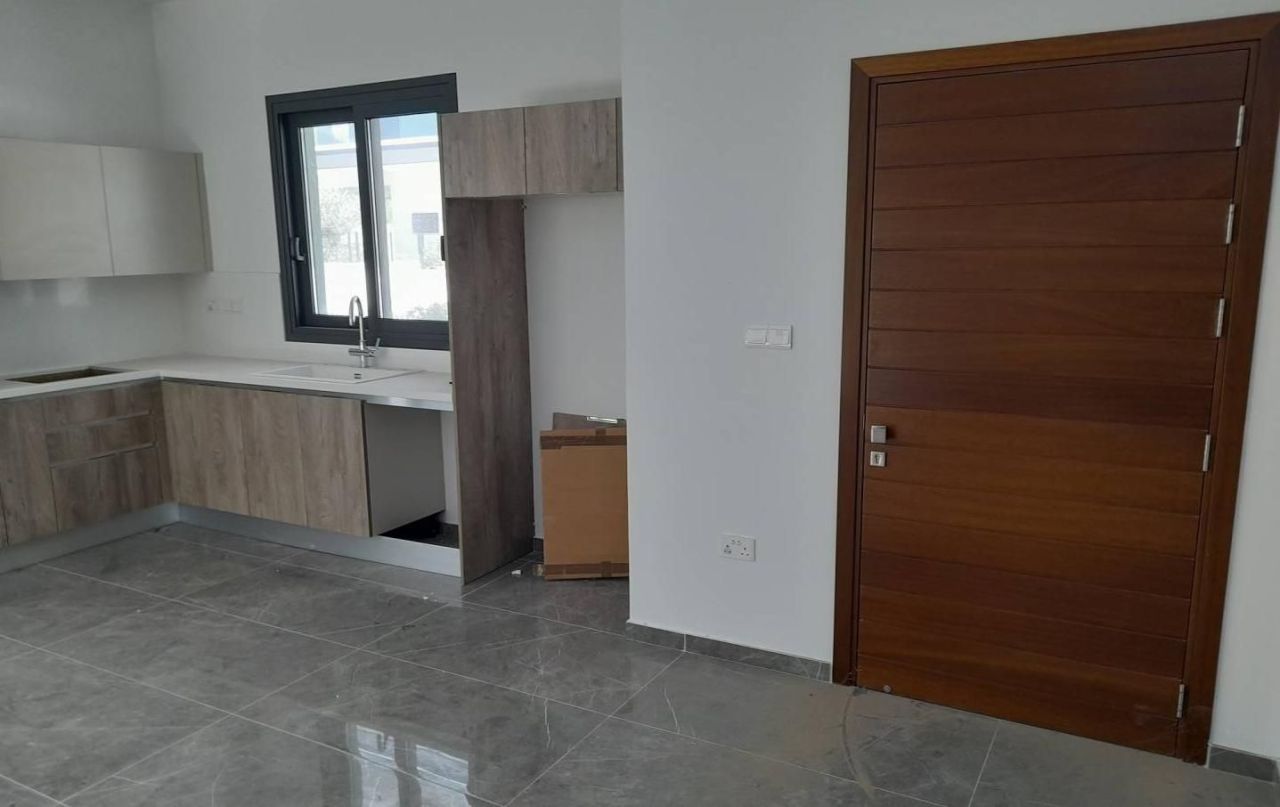 Haus in Mouttagiaka, Zypern, 121 m² - Foto 3