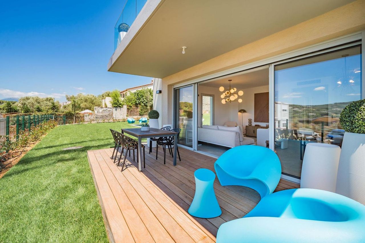 Villa in Antibes, Frankreich, 106 m² - Foto 1