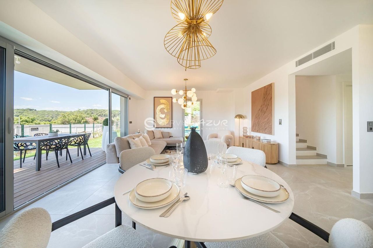 Villa à Antibes, France, 106 m² - image 4