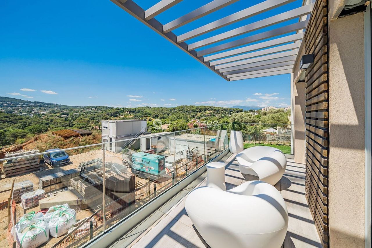 Villa à Antibes, France, 106 m² - image 6