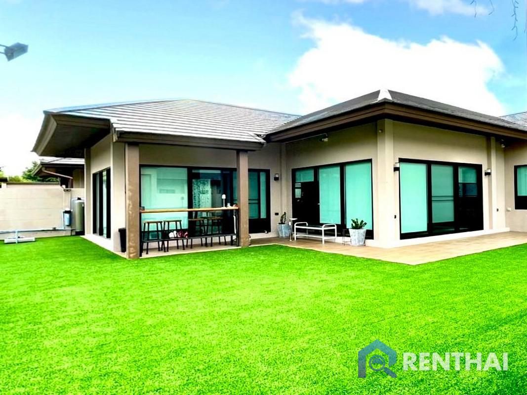 Maison à Pattaya, Thaïlande, 277 m² - image 1