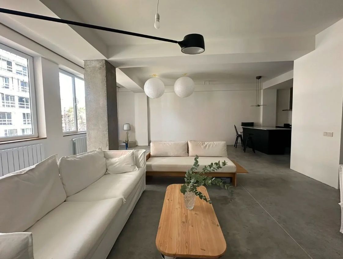 Piso en Tbilisi, Georgia, 140 m² - imagen 1