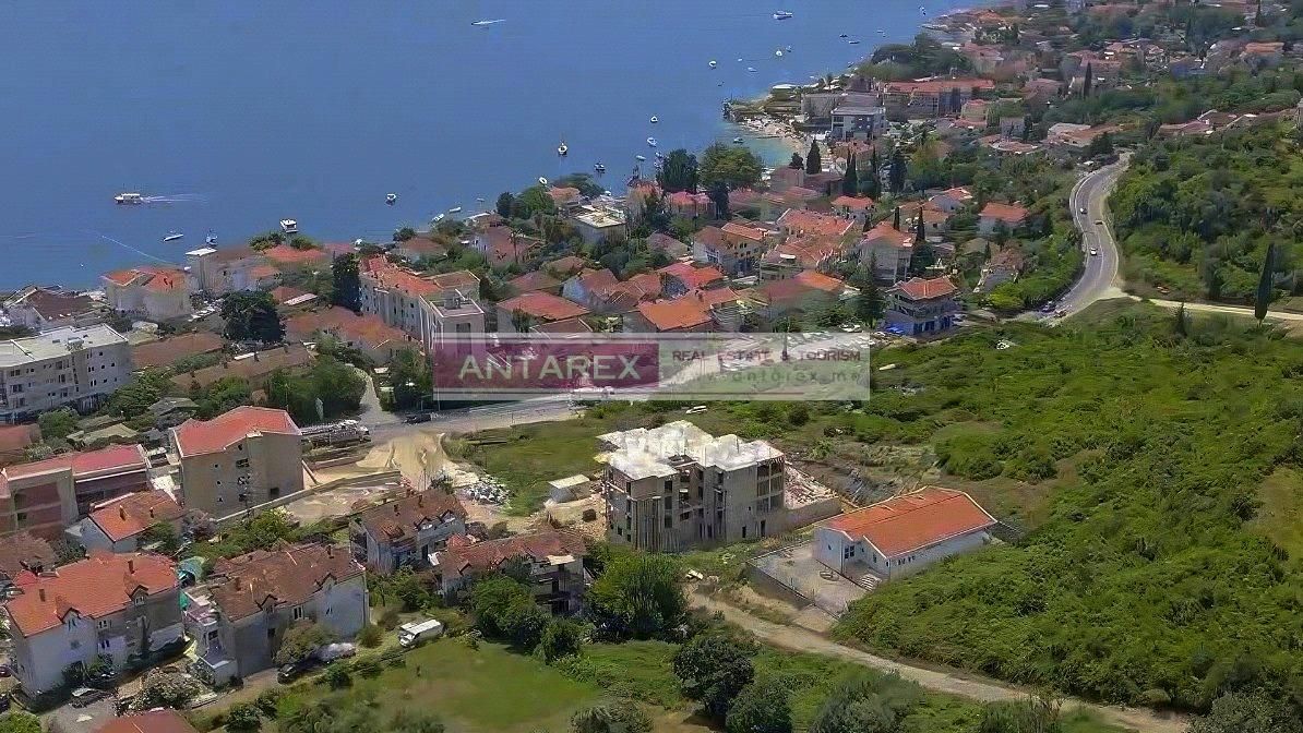 Apartment in Denovici, Montenegro, 54.5 m² - Foto 1