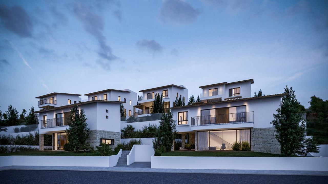 Casa en Germasogeia, Chipre, 177 m² - imagen 1