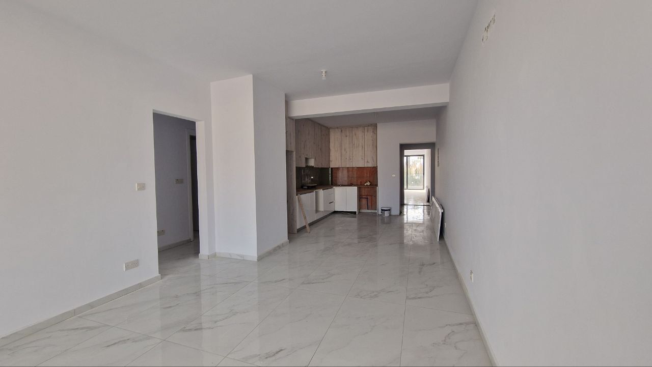 Piso en Nicosia, Chipre, 93 m² - imagen 2