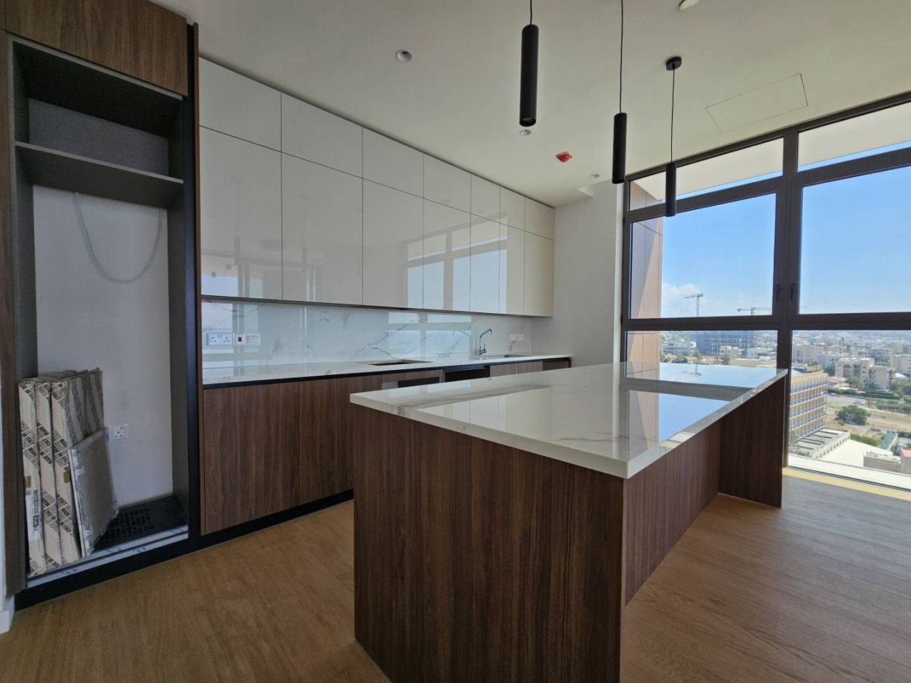 Piso en Agios Tychon, Chipre, 188 m² - imagen 3