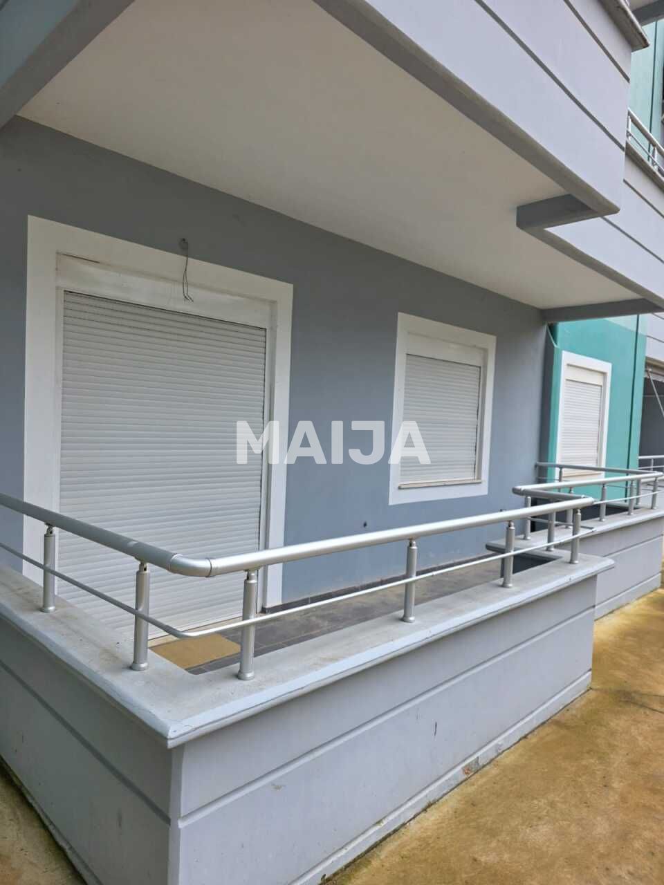 Flat in Vlore, Albania, 104.7 m² - picture 1