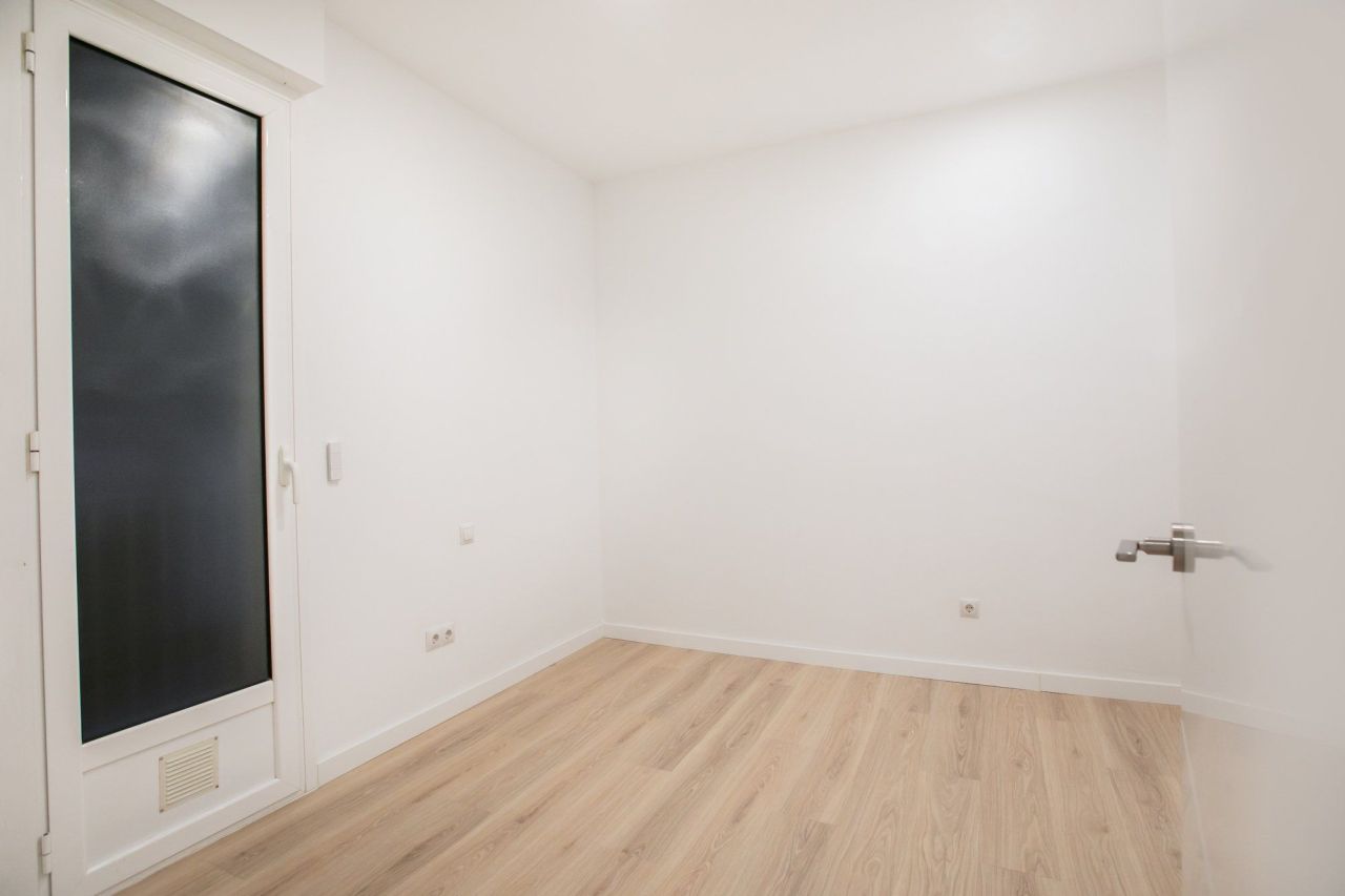 Appartement à Barcelone, Espagne, 95 m² - image 12