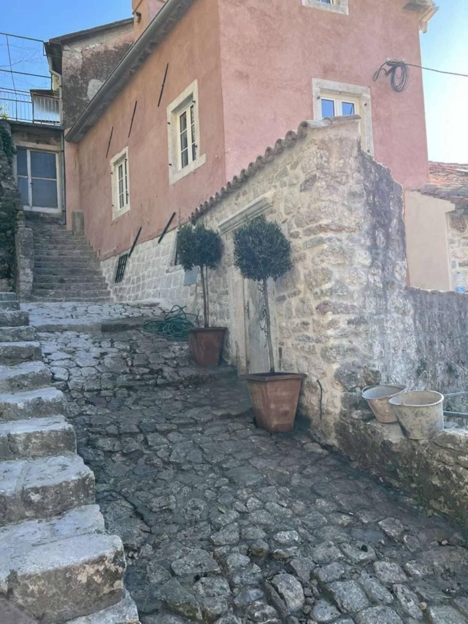 Maison à Kotor, Monténégro, 100 m² - image 2