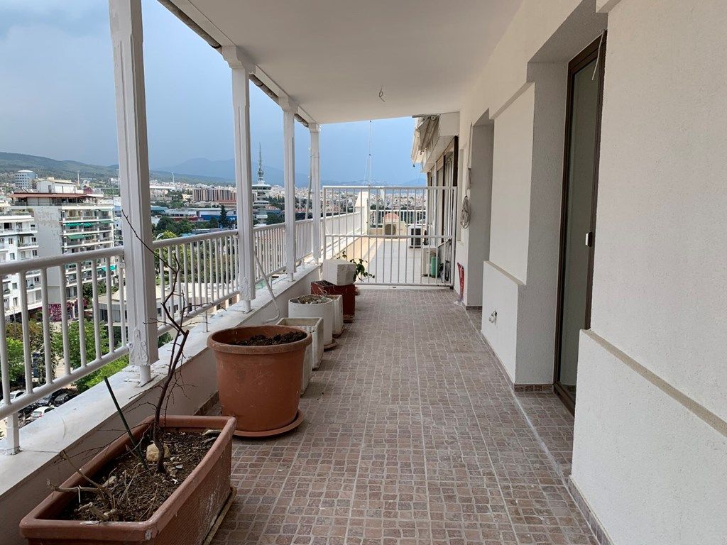 Piso en Salónica, Grecia, 154 m² - imagen 2