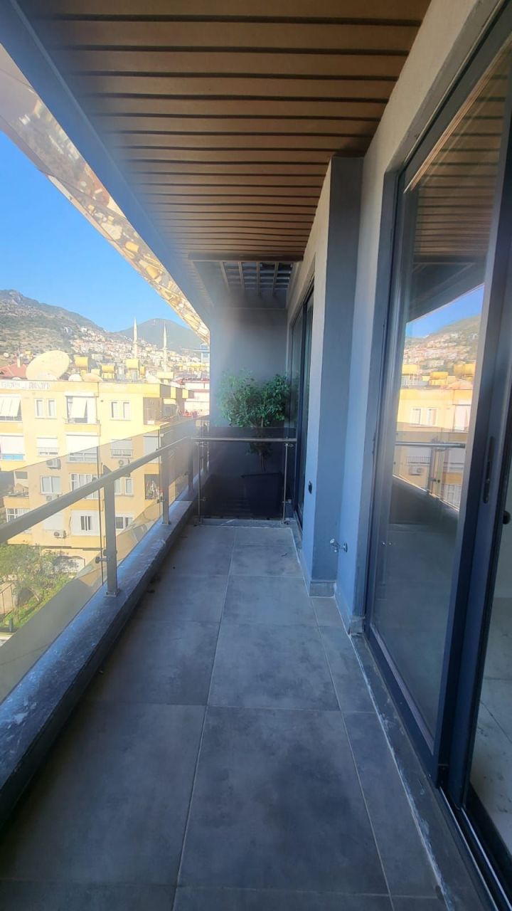 Flat in Alanya, Turkey, 55 m² - picture 2